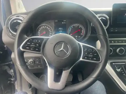 Photo 10 Mercedes Classe T 200 Standard