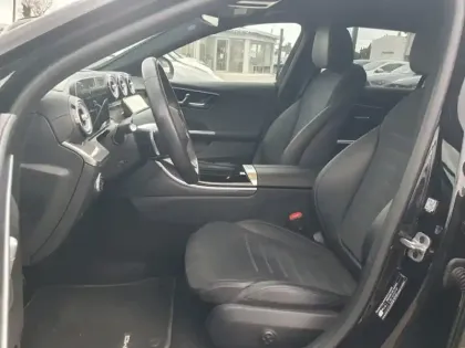 Photo 27 Mercedes Classe C Gén. V (S206) Ph1 AMG Line 5