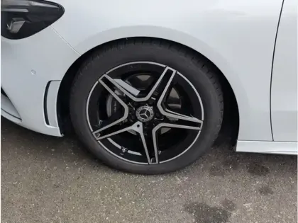 Photo 8 Mercedes Classe B 200 