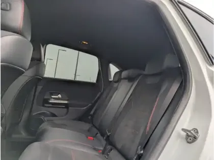 Photo 19 Mercedes Classe B 200 