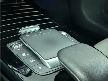 Photo 22 Mercedes Classe A Gén. IV (W177) Ph1 AMG Line 5