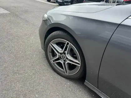 Photo 8 Mercedes Classe A A 180 Berline AMG Line