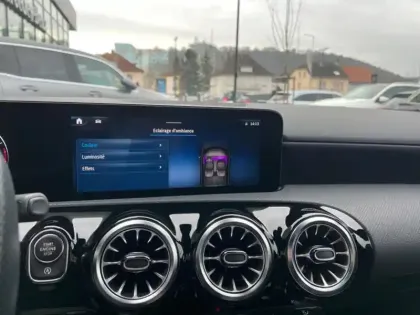 Photo 23 Mercedes Classe A A 180 Berline AMG Line