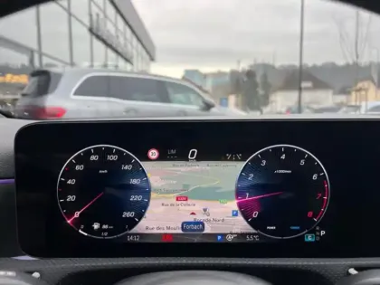 Photo 15 Mercedes Classe A A 180 Berline AMG Line