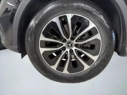 Photo 8 Mercedes Classe GLC 220 d 4MATIC Avantgarde Line