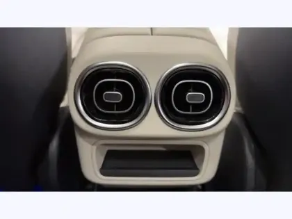 Photo 18 Mercedes Classe GLC 220 d 4MATIC Avantgarde Line