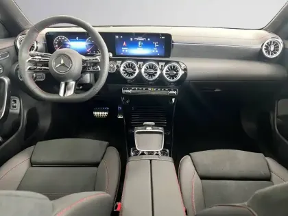 Photo 22 Mercedes CLA  200 d Shooting Brake AMG L