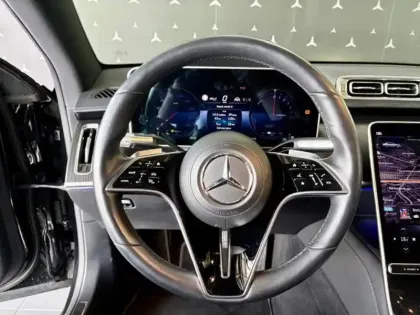 Photo 5 Mercedes CLA 580 e Limousine Executive