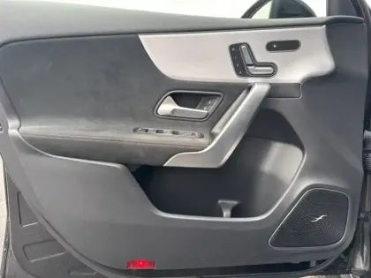 Photo 15 Mercedes Classe A AMG 45 S 4MATIC+