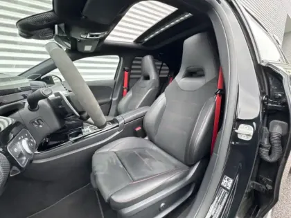 Photo 16 Mercedes Classe A AMG 45 S 4MATIC+