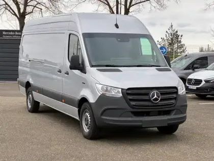 Photo 41 Mercedes Sprinter e 420 Fourgon Long 113