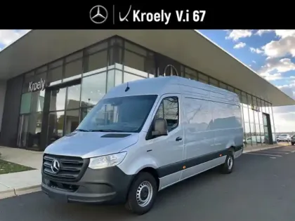 Photo 38 Mercedes Sprinter e 420 Fourgon Long 113