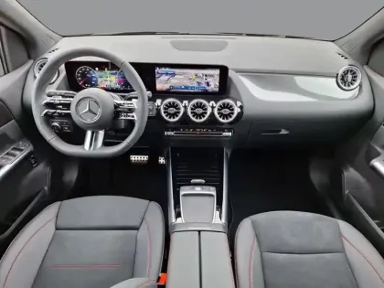 Photo 19 Mercedes Classe B 200 d AMG Line