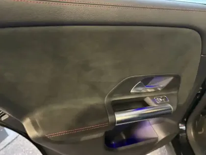 Photo 5 Mercedes GLA 200 d AMG Line