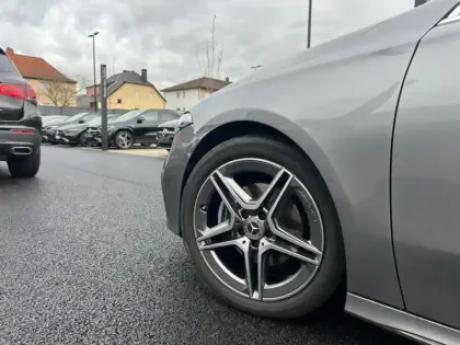 Photo 8 Mercedes Classe A 200 AMG Line