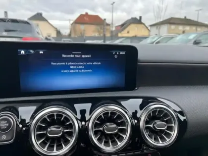 Photo 16 Mercedes Classe A 200 AMG Line