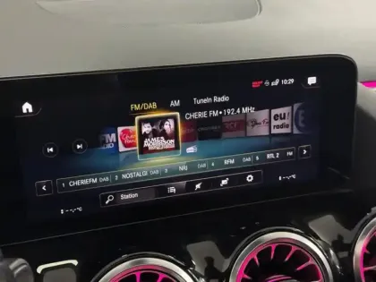 Photo 22 Mercedes GLA 250 e AMG Line