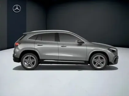 Photo 9 Mercedes GLA 200 d AMG Line