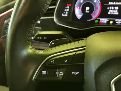 Photo 18 Audi Q8 Gén. I Ph1 S line 5