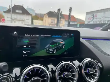 Photo 31 Mercedes GLA Gén. II (H247) Ph1 AMG Line 5