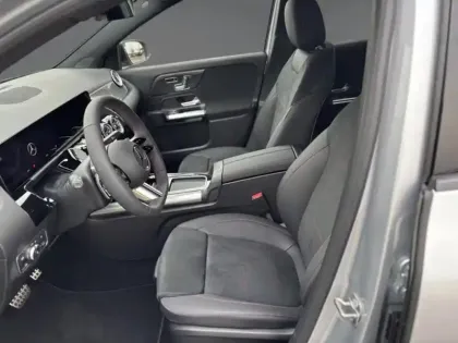 Photo 10 Mercedes GLA 200 d AMG Line