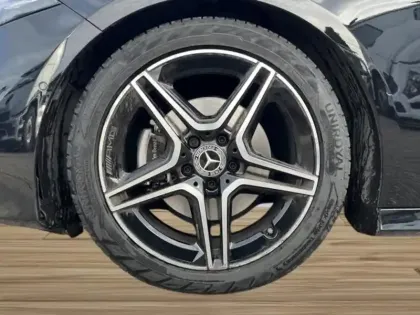 Photo 10 Mercedes Classe A 180 d AMG Line