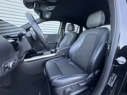 Photo 19 Mercedes GLA Gén. II (H247) Ph1 Progressive Line 5