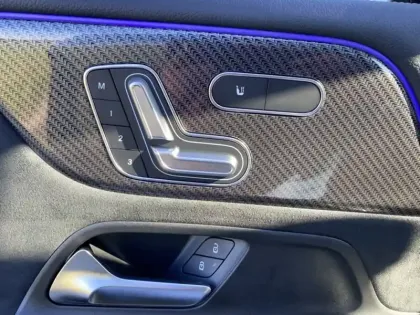 Photo 14 Mercedes GLB 200 d AMG Line