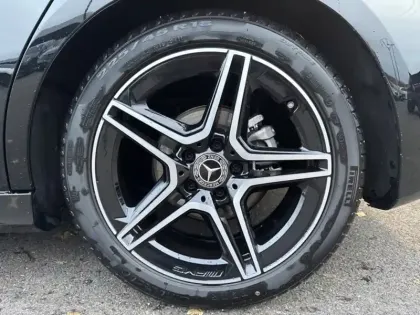 Photo 8 Mercedes Classe A 180 d AMG Line