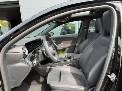 Photo 54 Mercedes Classe A 250 e Hybrid EQ AMG Line