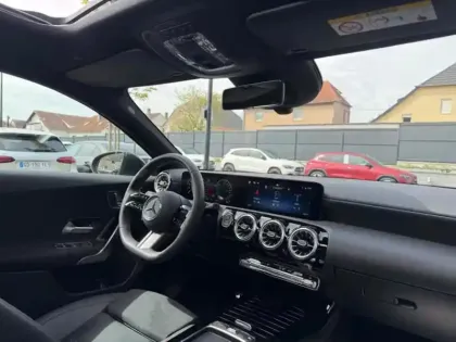 Photo 49 Mercedes Classe A 250 e Hybrid EQ AMG Line