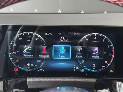 Photo 6 Mercedes GLA 200 AMG Line