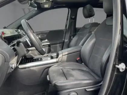 Photo 16 Mercedes Classe B 180 d AMG Line Edition