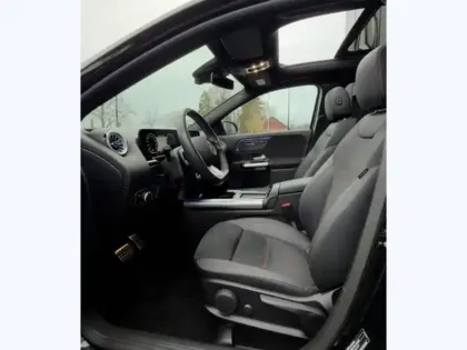 Photo 25 Mercedes GLA 250 e Hybrid EQ AMG Line