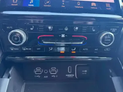 Photo 19 Jeep Grand Cherokee Summit Reserve Plug-In-Hybrid 