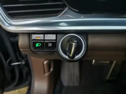 Photo 23 Porsche Panamera 4 E-Hybrid 2.9 462 ch PDK8