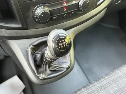 Photo 11 Mercedes Vito 114 BlueTEC Tourer PRO Long