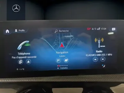 Photo 17 Mercedes Classe A 200 d AMG Line