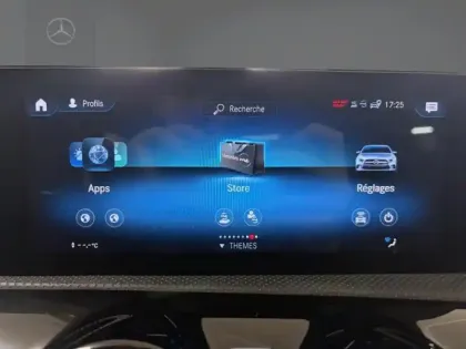 Photo 16 Mercedes Classe A 200 d AMG Line