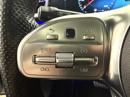 Photo 22 Mercedes Classe A Gén. IV (W177) Ph1 AMG Line 5