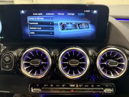 Photo 13 Mercedes GLA 200 d AMG Line