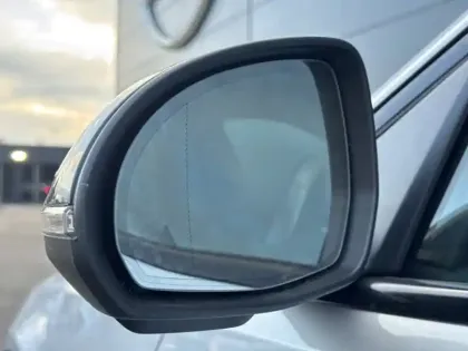 Photo 18 Mercedes Classe C  220 d Berline AMG Line