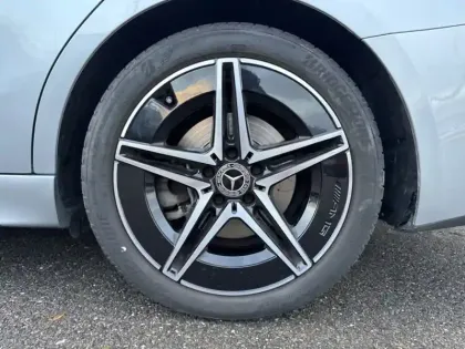 Photo 8 Mercedes Classe C  220 d Berline AMG Line