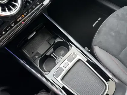 Photo 33 Mercedes GLA 250 e Hybrid EQ AMG Line