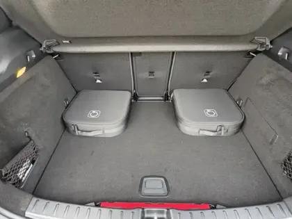 Photo 32 Mercedes GLA 250 e Hybrid EQ AMG Line