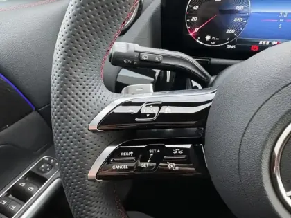 Photo 24 Mercedes GLA 250 e Hybrid EQ AMG Line