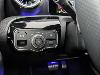 Photo 25 Mercedes Classe A Gén. IV (W177) Ph2 AMG Line 5