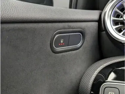 Photo 11 Mercedes Classe A 180 d 