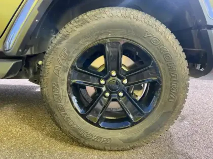 Photo 16 Jeep Wrangler 2.2 CRDI 200 Unlimited Sahara 