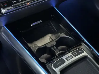 Photo 26 Mercedes GLA 250 e Hybrid EQ AMG Line